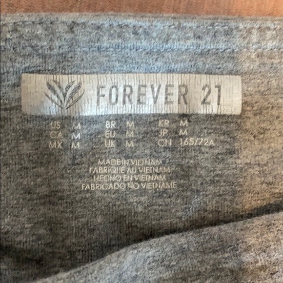 Cropped Workout Leggings - Picture 4 of 4